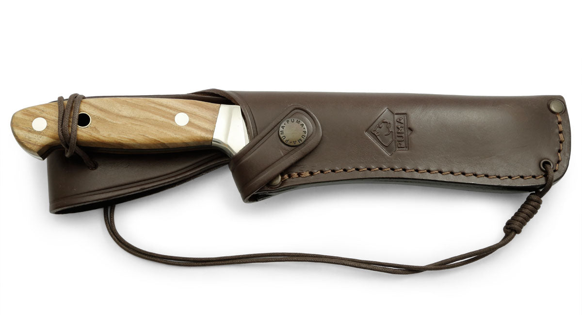 http://pumaknives.ca/cdn/shop/products/126009_cwhitehunter240olive_1200x1200.jpg?v=1645061654